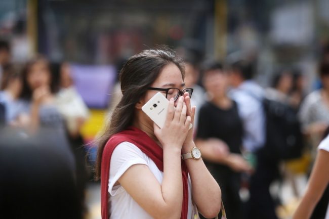 How to Protect your Face from Dust