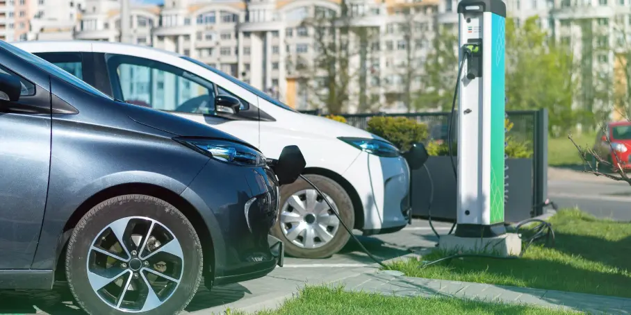 estação de carregamento de ônibus elétricos na Índia